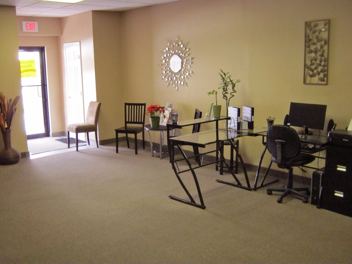 Suite C, Side Center